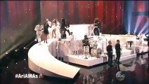 AMAs 2015 - Ariana Grande Performs 