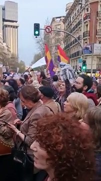 Las redes estallan contra la Policía tras la manifestación en Génova contra Ayuso