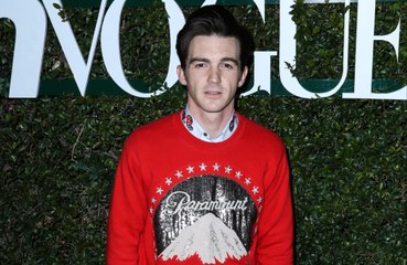 Josh Peck has "reached out" to Drake Bell amid abuse allegations