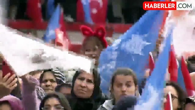 Cumhurbaşkanı Erdoğan: Kamu bankaları emeklilere 8-12 bin lira arasında promosyon ödemesi yapacak