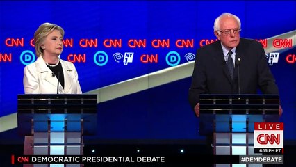 Download Video: CNN Debate Demócrata: Bernie Sanders y Hillary Clinton discuten sobre los grandes bancos