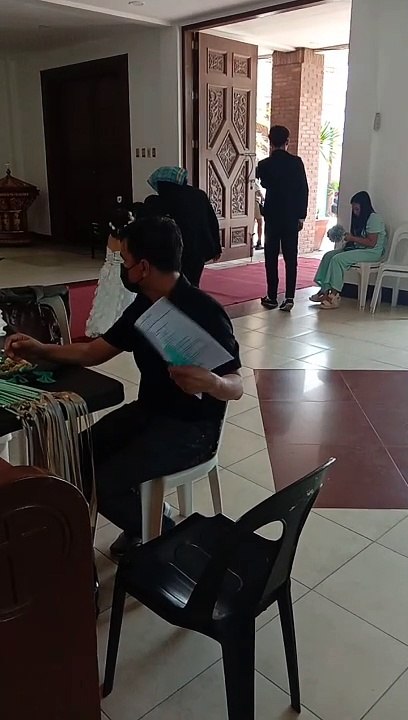 attending wedding