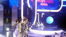 MMVAS - Superwoman performs then Lorde