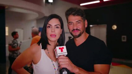 Descargar video: La Fan - Scarlet Ortiz y Gabriel Porras hablan de sus personajes en la novela - Telenovelas Telemundo