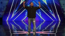 AGT 2016 - Jon Dorenbos: Pro Football Player Wows the Judges With His Card Tricks