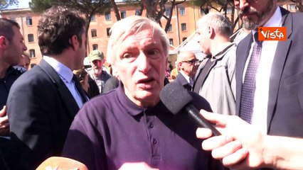 Don Ciotti: "Mafia e corruzione sono come parassiti che ci divorano da dentro"