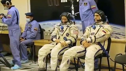 Cápsula espacial Soyuz despega para estacion espacial