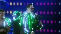 AGT 2016 - Fitz and The Tantrums Perform 