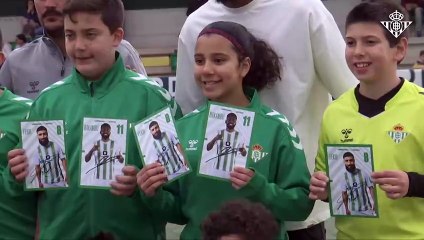 Fekir y Bakambu, en la Escuela del Betis