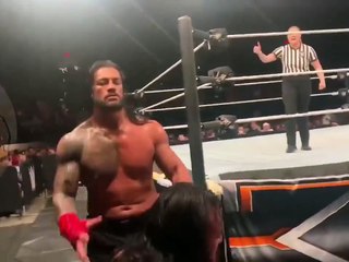 Roman Reigns vs Drew Mclntyre - WWE Live