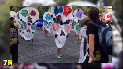 Tải video: Desfile de CATRINAS en la Ciudad de México