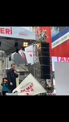 İmamoğlu Kasımpaşa'da Kürtçe afişleri okudu: Onları öğreneceğiz öyle görünüyor