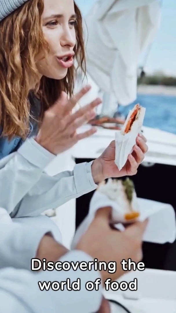 Feeding Little Foodis