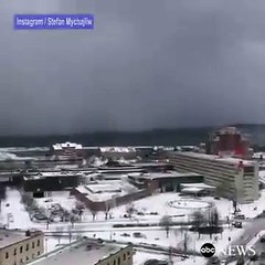 Lake Effect Snow Rolls Into Buffalo