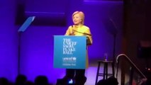Hillary Clinton honoring Katy Perry at the UNICEF