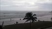#VIDEO - Momento exacto en que ha turista le cae un rayo en playa de Sao Paulo