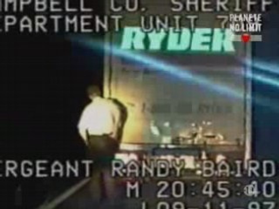 Flics et Furieux - N° 10 Planete No Limit 2/3