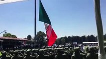 #VIRAL  - La Bandera de México se desgarra frente a Peña Nieto