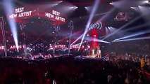 iHeartRadio Music Awards 2017: The Chainsmokers Discurso de Aceptacion