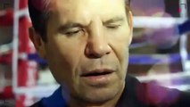 JULIO CESAR CHAVEZ NIEGA autógrafo A NIÑO tras PREFERIR A CANELO