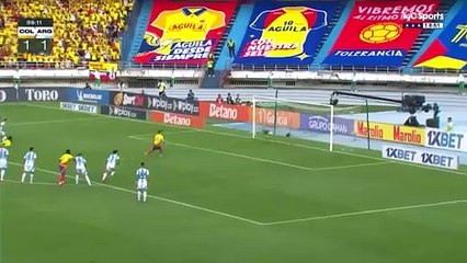 James Rodríguez puso el 2-1 ante Argentina
