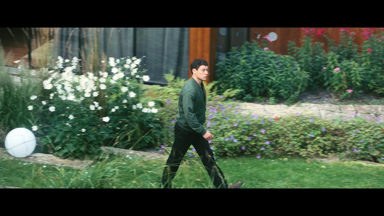 Un/Dressed | movie | 2024 | Official Trailer