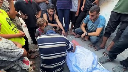 Bombardeios israelenses contra escolas deixam mortos na Faixa de Gaza