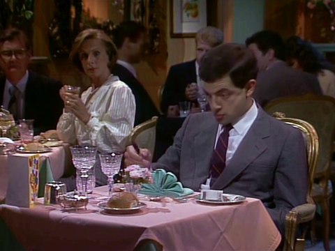 MrBean in restaurant mrbeast comedy
