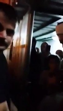 Cübbeli Ahmet saldırıya uğradı... Saldırı anı kamerada