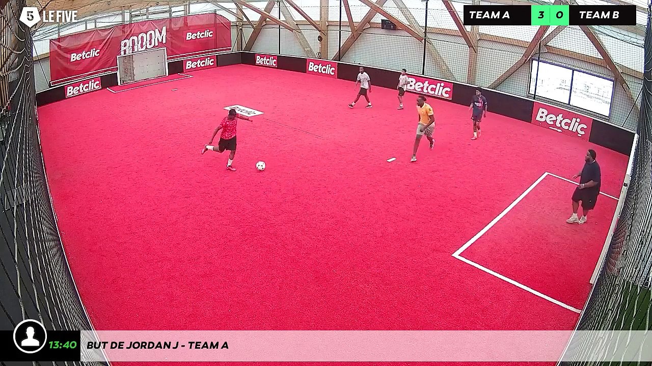 But de Jordan J - Team A