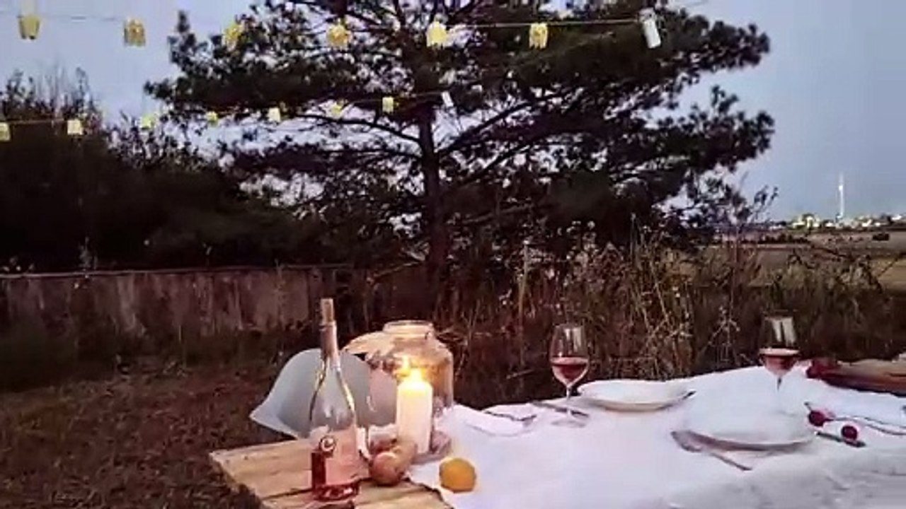 + + EINMALIGES GRUNDSTÜCK + + BERGE AM SALZIGEN SEE + + JUNG VAN HØLM + + IX