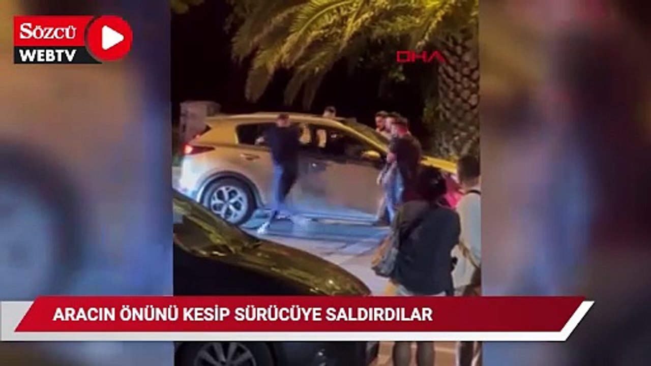 Kadıköy'de aracın önünü kesip içindekileri darbettiler