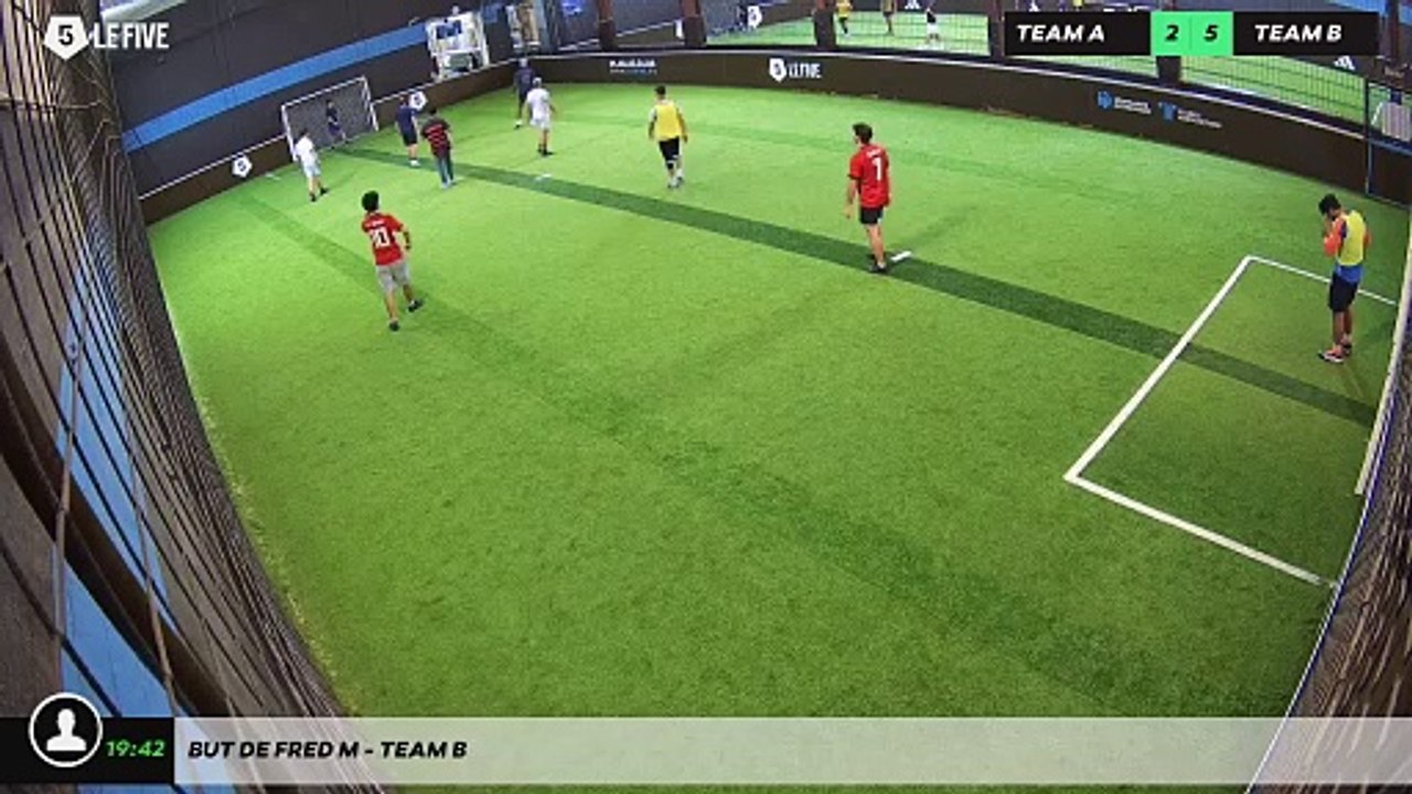 But de Fred M - Team B