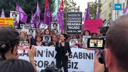 Kadıköy'de kadınlar Narin için sokakta