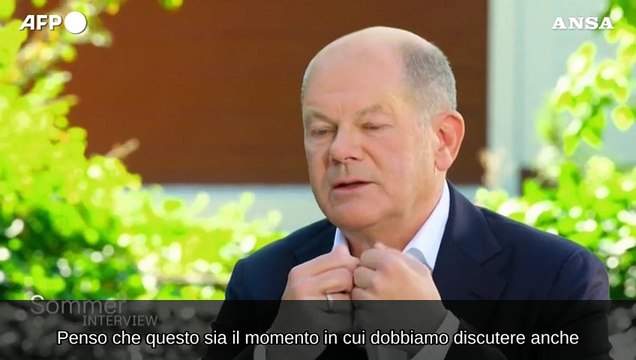 Scholz: Necessario intensificare gli sforzi diplomatici per la pace in Ucraina