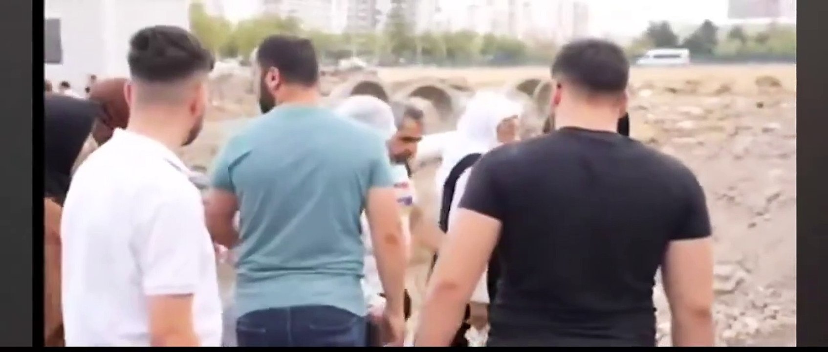 "Gidin yalan konuşun" diyen kadına yumruklu saldırı
