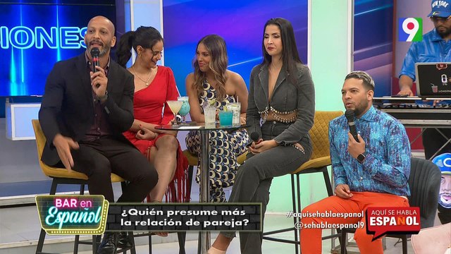 ¿Quién presume más la relación de pareja? | Bar en Español | Aquí se Habla Español