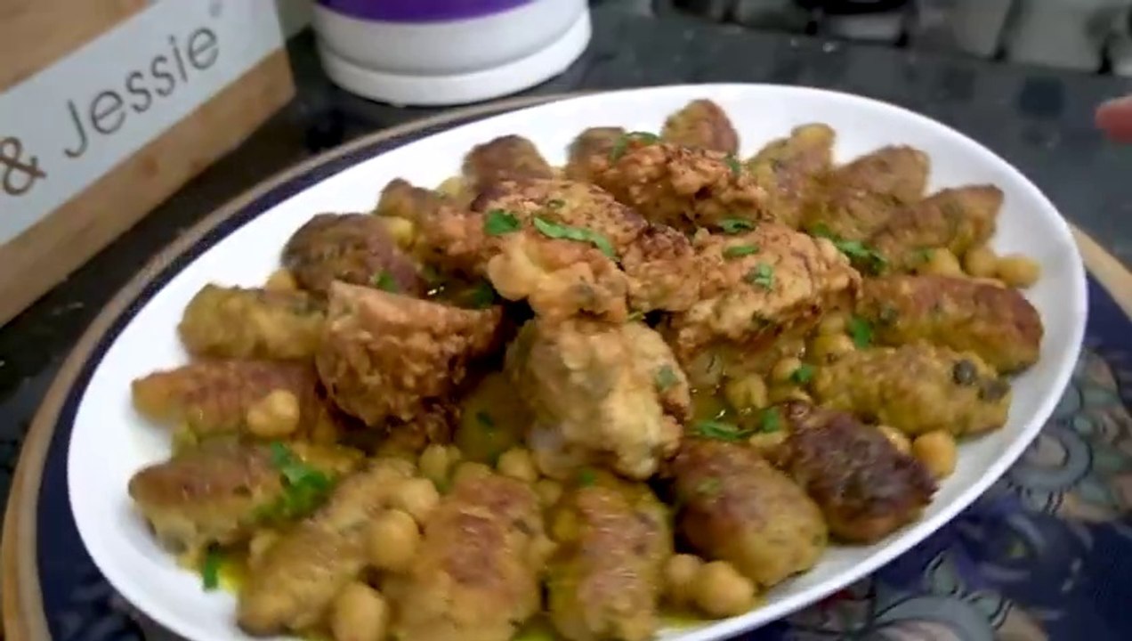 مطبخ ام وليد   فكرة خفيفة و بنينة للعشاء او الغدا ، و توجديها على السريع .