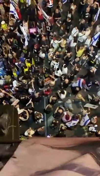 Israeli people comes out against present regime of netanyahu