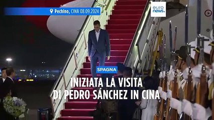 Spagna, il premier Pedro Sánchez è arrivato a Pechino: inizia la visita di tre giorni in Cina