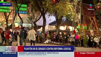 Trabajadores del Poder Judicial se manifiestan afuera del Senado