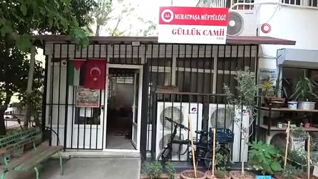 Böylesi ne görüldü ne duyuldu: Çalacak bir şey bulamayınca güvenlik kamerasını çaldı!