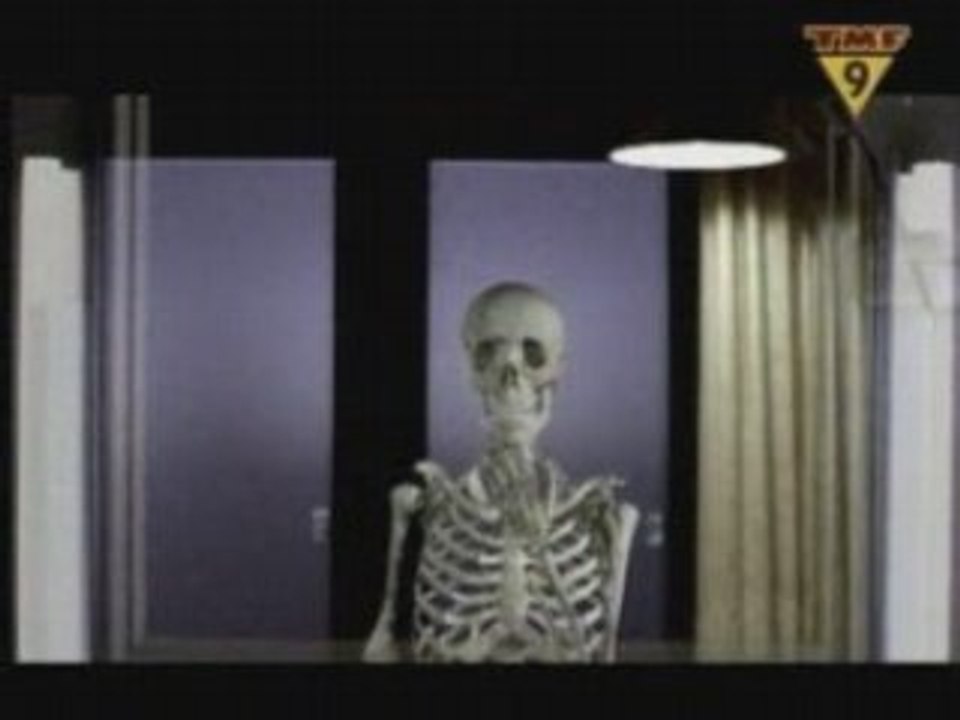 Chemical Brothers - "Hey boy hey girl"