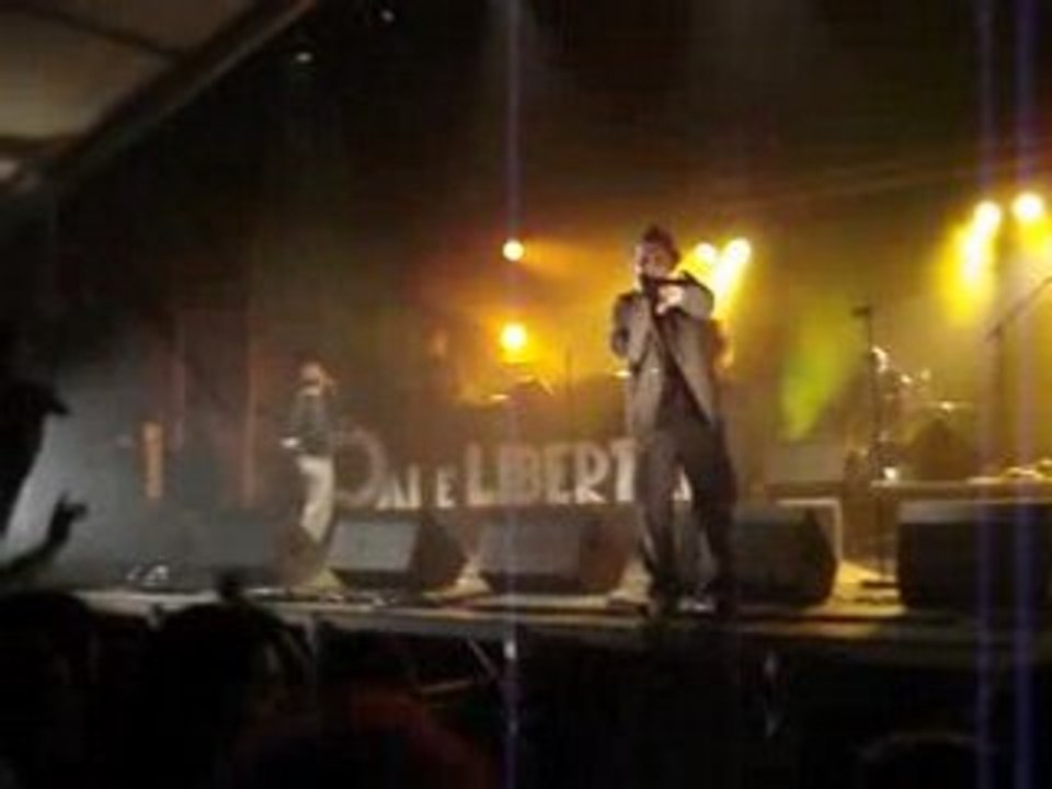 massilia sound system live bardos marché du soleil