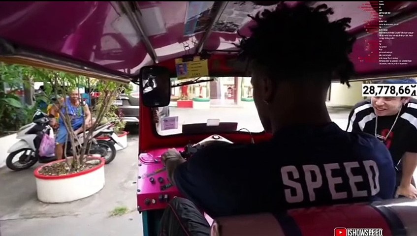 IShowSpeed Alami Kecelakaan Saat Sedang Mencoba Mengendarai Tuk-Tuk Di Thailand