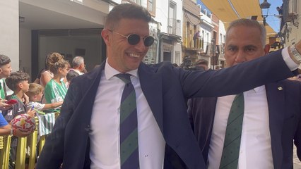 Máxima emoción a la llegada Del Real Betis a Tomares