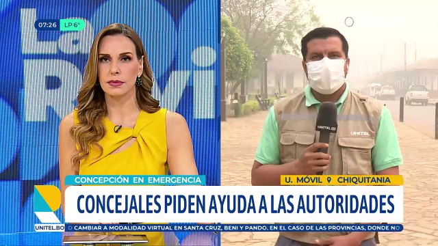 En Concepción evacúan dos comunidades por el humo y la zona urbana también está afectada
