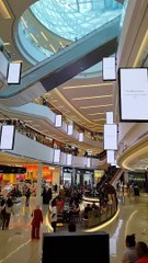 Dubai Marina Mall  Dubai #dubaimarina #dubai #dubailife #dubaimall #dubaicity #dubaivlog