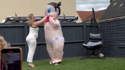 Baby girl vs. baby boy fight reveals the couple’s exciting news