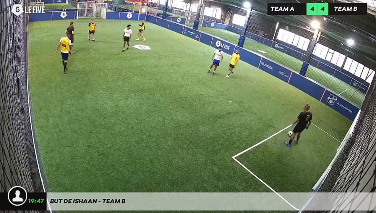 But de Ishaan - Team B